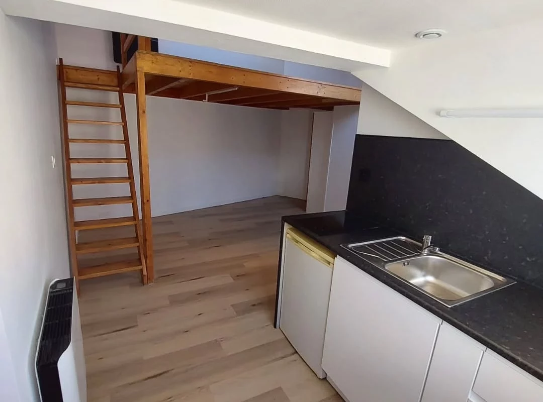 Rénovation studio — Nantes Centre — Octobre 2025